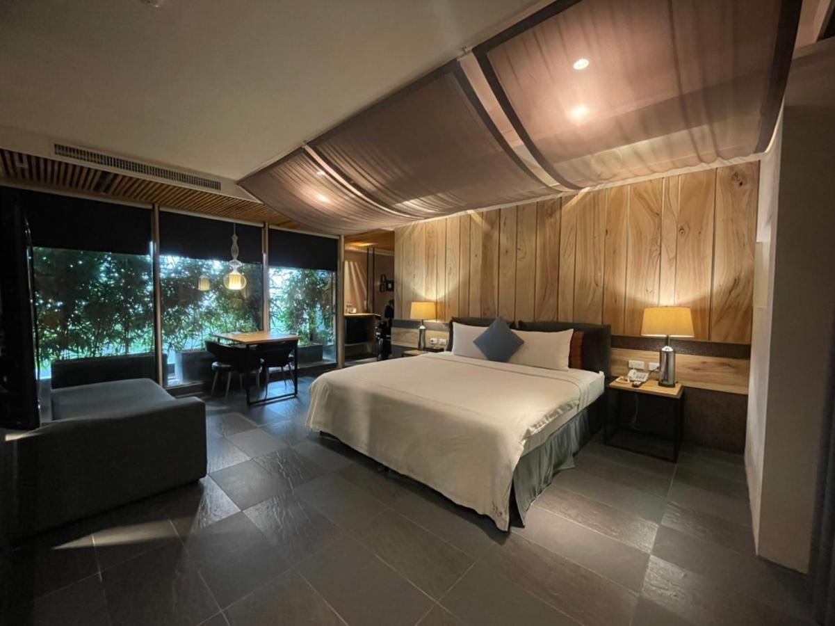 Roppongi Motel - Dalian Pingtung Esterno foto